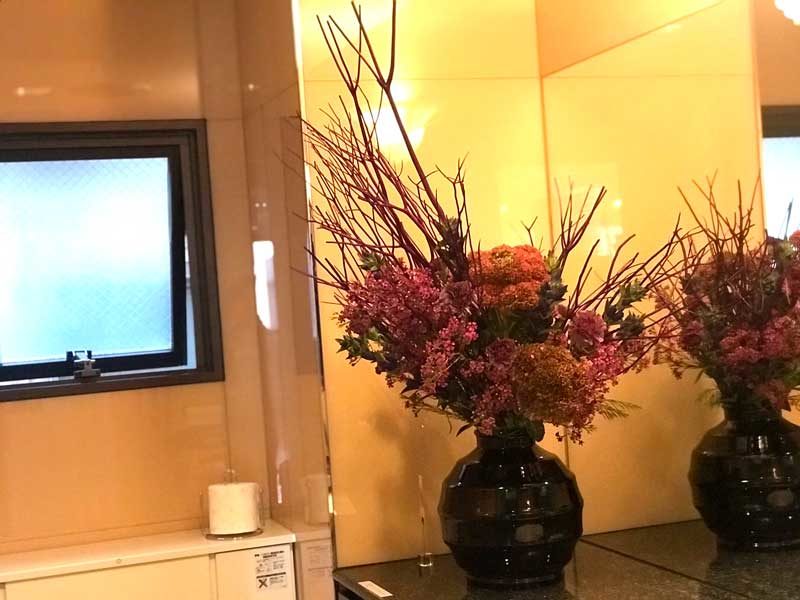 アトリエ1019、トイレに飾っているお花